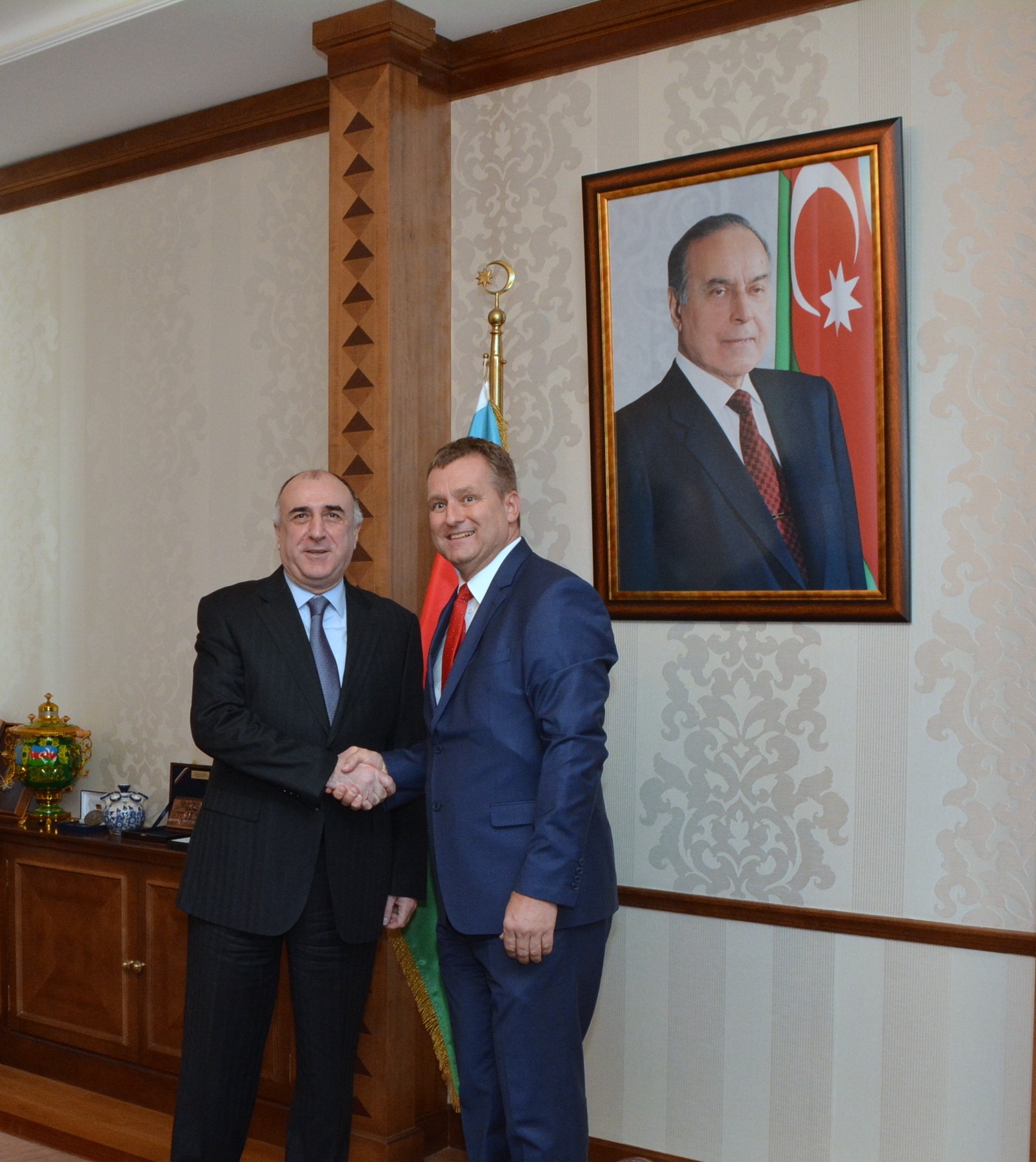 Elmar Məmmədyarov səfiri qəbul etdi 