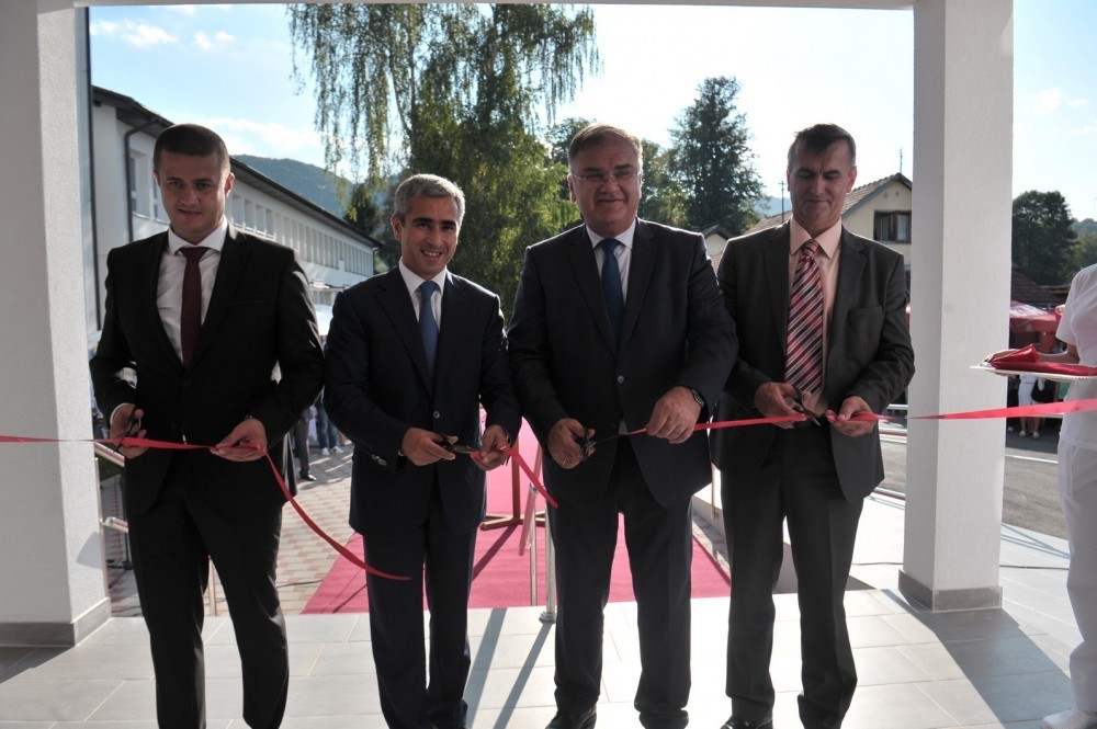 Heydər Əliyev Fondu Bosniyada Təcili Tibbi Yardım Mərkəzi inşa etdirdi - FOTOLAR