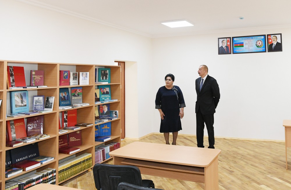 Dövlət başçısı Nardaran, Maştağa, Zabrat qəsəbəsində -  MƏKTƏB AÇILIŞLARINDA (FOTOLAR-YENİLƏNİB)