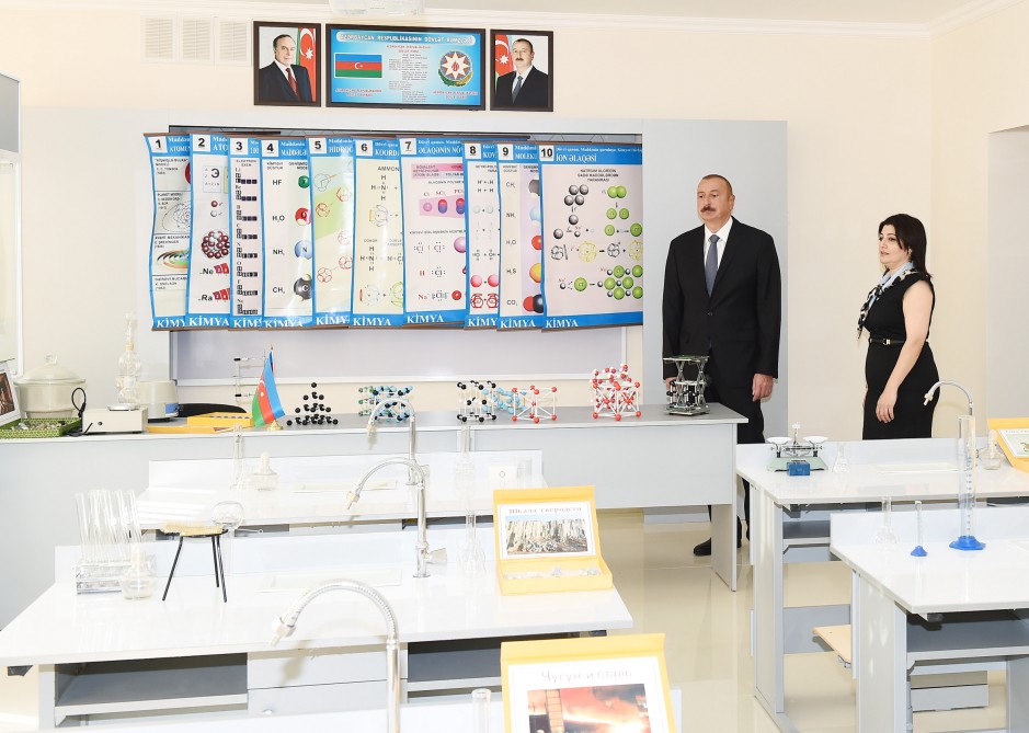 Dövlət başçısı Nardaran, Maştağa, Zabrat qəsəbəsində -  MƏKTƏB AÇILIŞLARINDA (FOTOLAR-YENİLƏNİB)