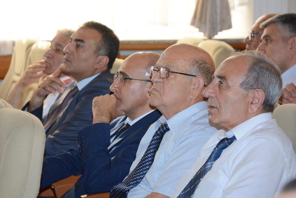 UNEC yeni tədris ilinə yüksək keyfiyyət göstəriciləri ilə start verdi    - FOTOLAR