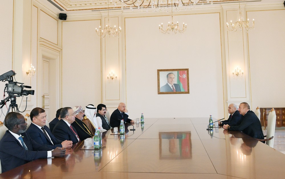 İlham Əliyev bir sıra ölkələrin parlament rəhbərlərini qəbul etdi  - FOTO