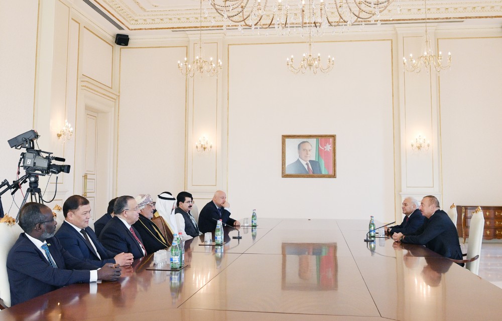 İlham Əliyev bir sıra ölkələrin parlament rəhbərlərini qəbul etdi  - FOTO