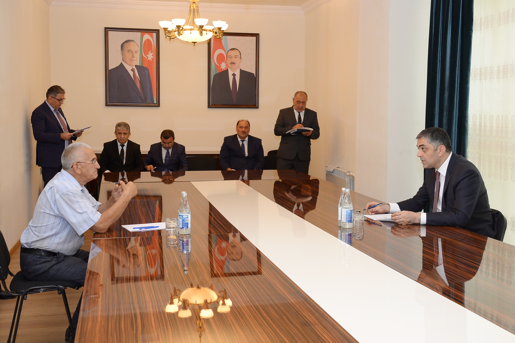 Ramin Quluzadə Qazaxda vətəndaşlarla görüşdü    - FOTO