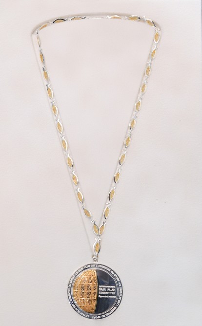 Prezident federasiya rəhbəri ilə görüşdü: Mehriban ƏliyevaXüsusi xidmətlərə görə medalı ilə təltif olundu - FOTO