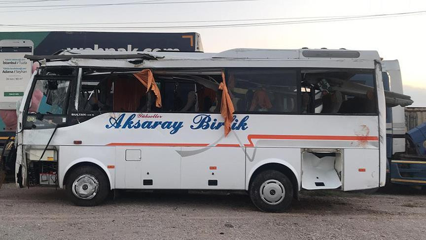  Şagirdləri aparan mikroavtobus aşdı  -  Ölən və yaralananlar var - FOTO