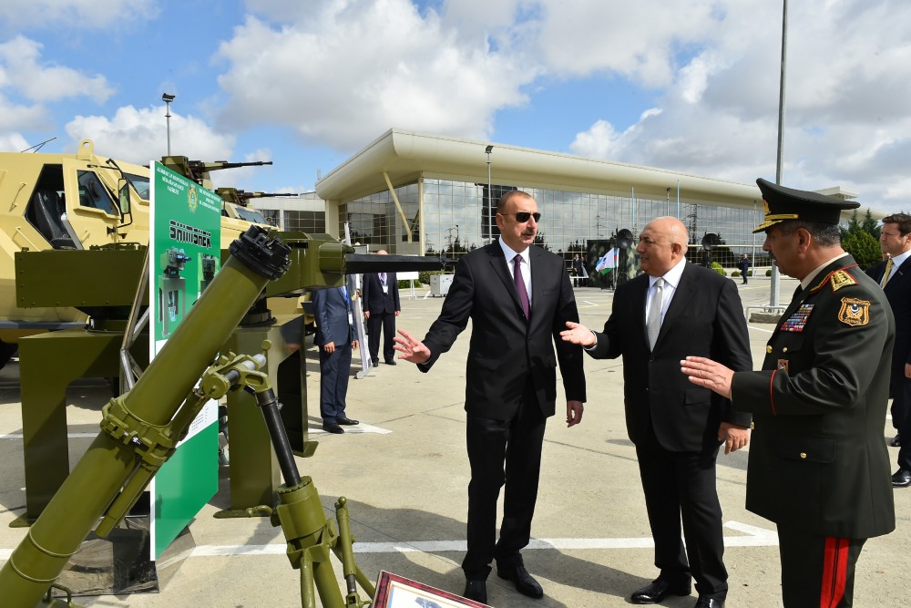 İlham Əliyev III ADEX-2018 sərgisində     - FOTOLAR
