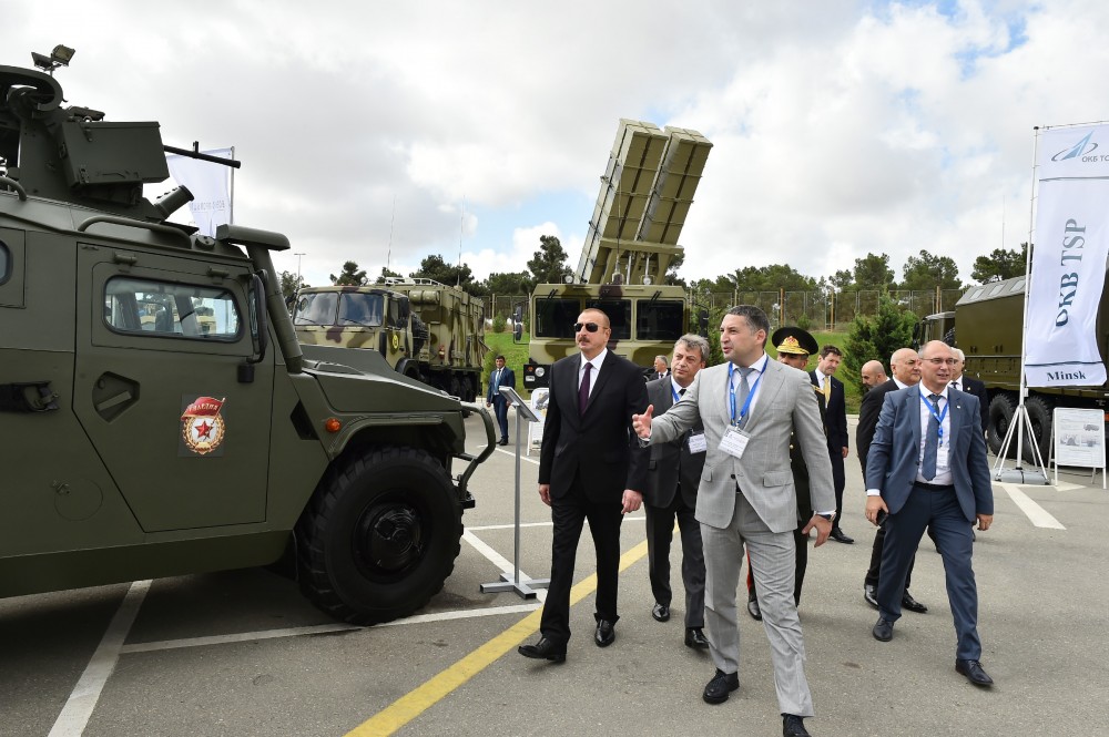 İlham Əliyev III ADEX-2018 sərgisində     - FOTOLAR