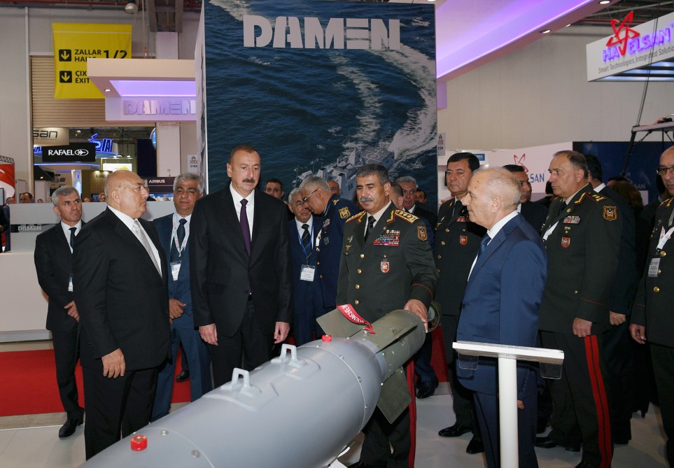 İlham Əliyev III ADEX-2018 sərgisində     - FOTOLAR