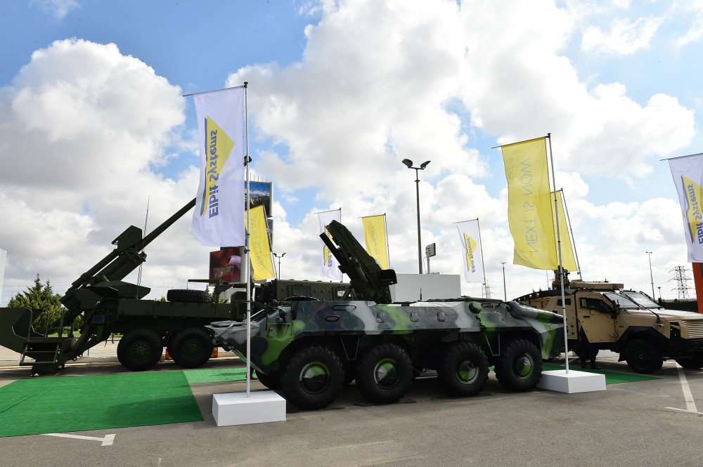 İlham Əliyev III ADEX-2018 sərgisində     - FOTOLAR