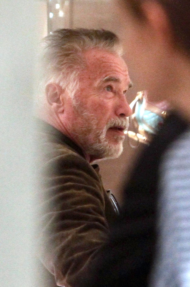 Arnold Şvartsenegger qocalıb bu hala düşdü -  FOTOLAR