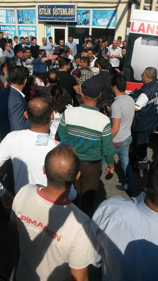 Bakıda avtobus qatara ÇIRPILDI   - 34 yaralı var, 5-nin vəziyəti ağırdır (YENİ5 - FOTO)
