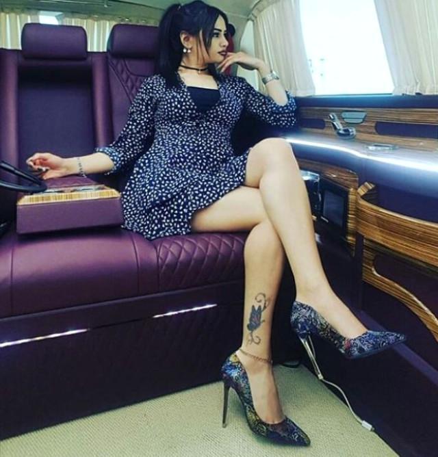 Naz bu dəfə elə yerinə döymə etdirdi ki...  FOTOLAR