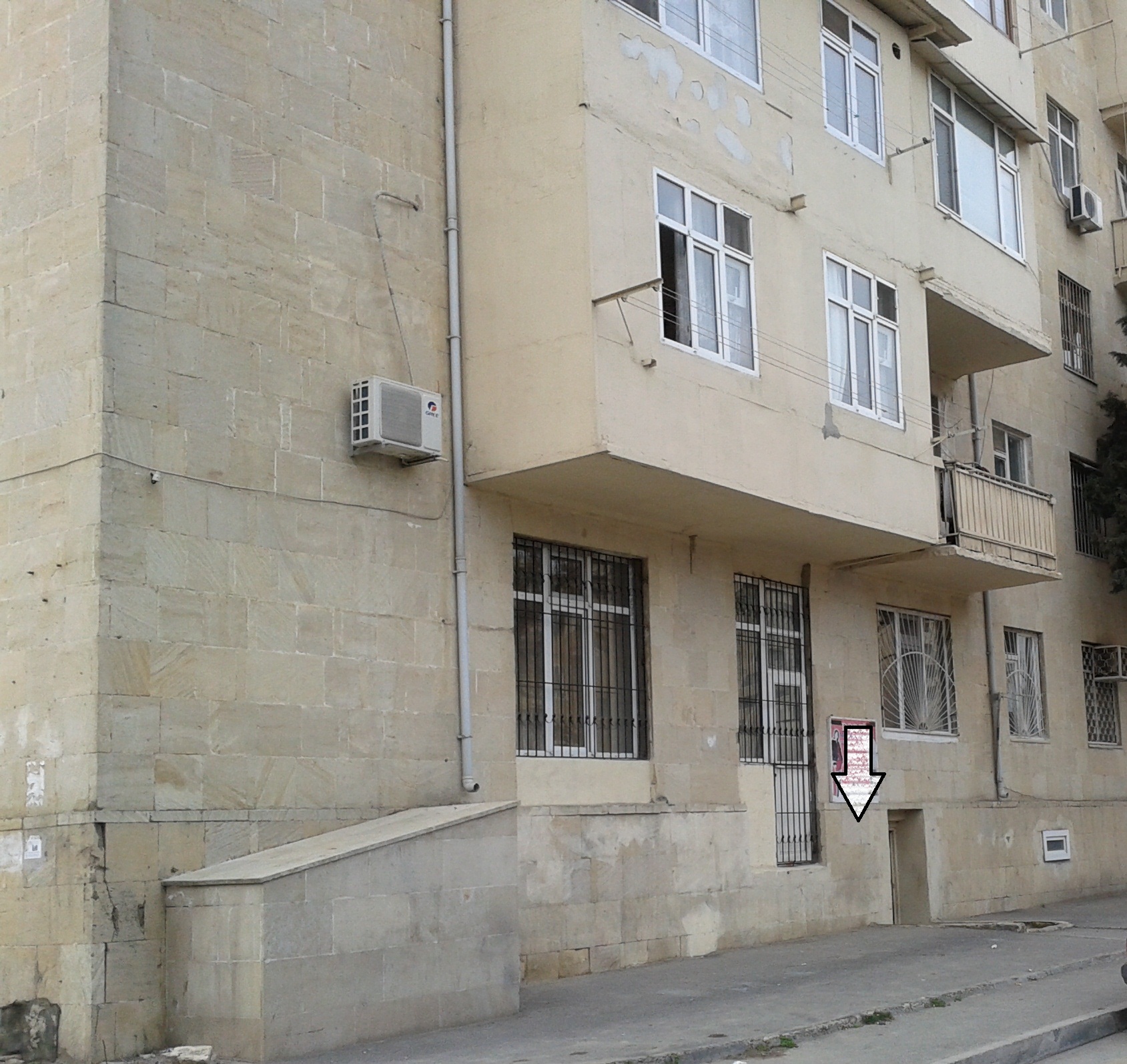 79 dövlət əmlakı hərraca çıxarılacaq   - FOTO