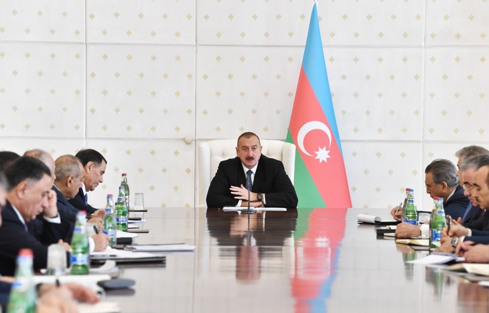 İlham Əliyev nazirləri   TOPLADI -  Mikayıl Cabbarov, Ramin Quluzadə... (FOTO)