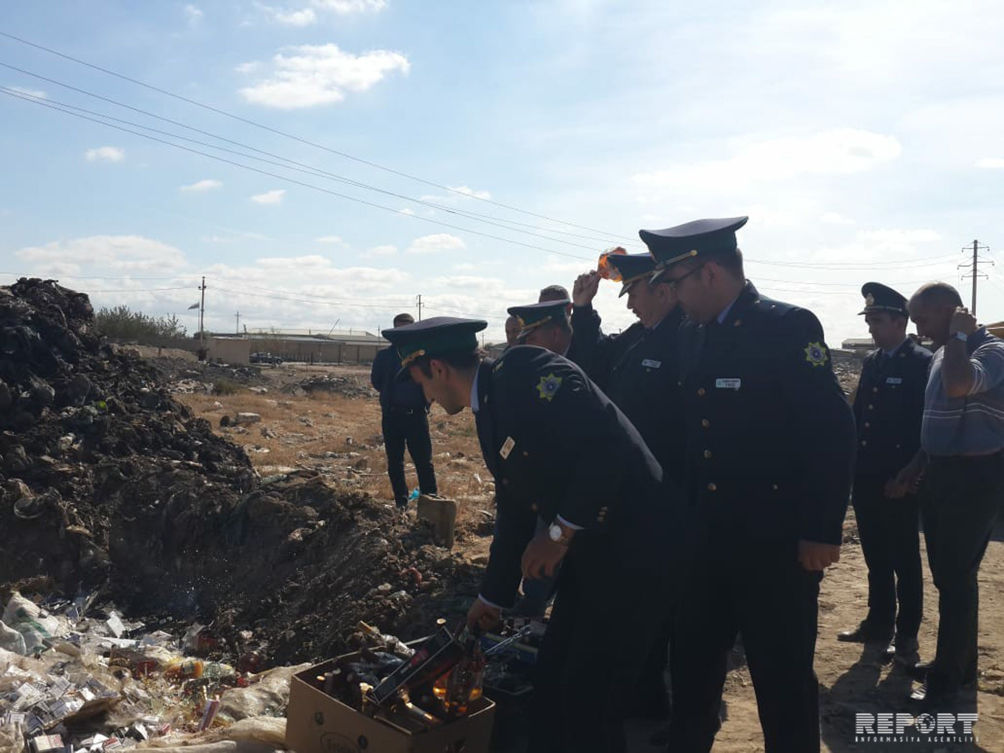  Ermənistan istehsalı içkilər  MƏHV EDİLDİ - Sumqayıtda (FOTOLAR)