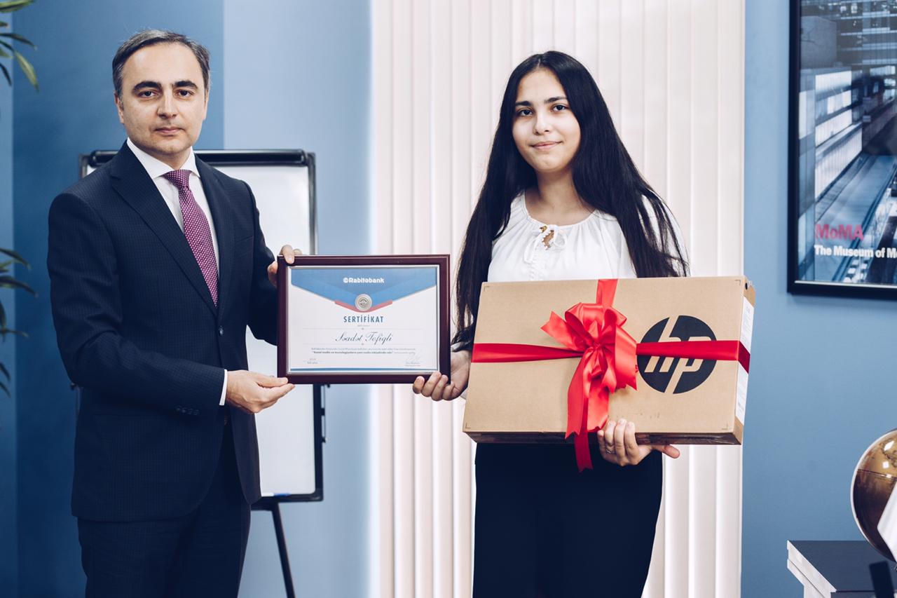 Bu 2 uğurlu tələbə Rabitəbankdan hər ay təqaüd alacaq!     - FOTOLAR