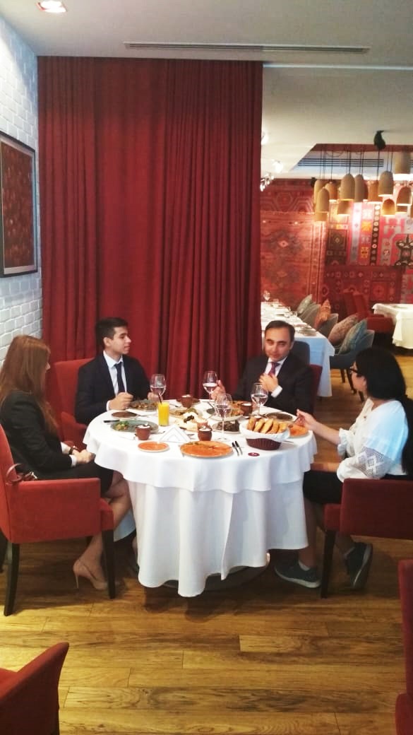 Bu 2 uğurlu tələbə Rabitəbankdan hər ay təqaüd alacaq!     - FOTOLAR