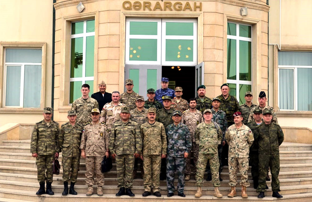 Müdafiə Nazirliyi hərbi attaşeləri topladı    - FOTOLAR