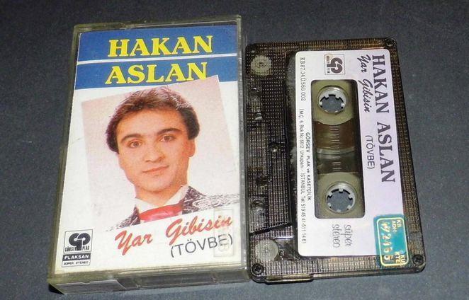 Məşhur müğənni 10 il əvvəl cinsiyyətini dəyişib -  FOTOLAR