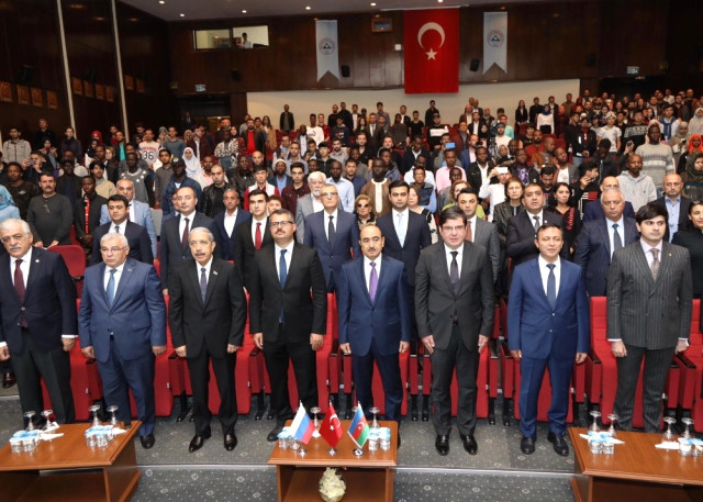 Ermənilərin içindəki caniləri dünyaya nümayiş etdirmək istəyirik -  Əli Həsənov