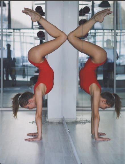 Bu gimnastın 600 min kişi izləyicisi var  -  FOTOLAR