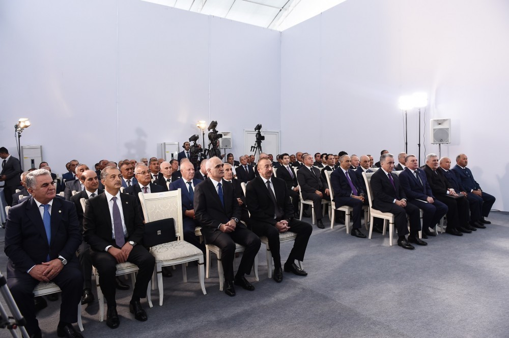 İlham Əliyev İmişlidə  AÇILIŞLAR ETDİ (FOTO-YENİ3)