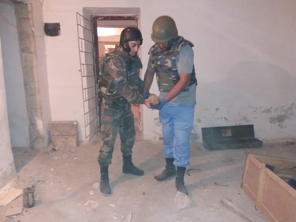 Bakıda məktəbdən hərbi sursat tapıldı     - FOTOLAR