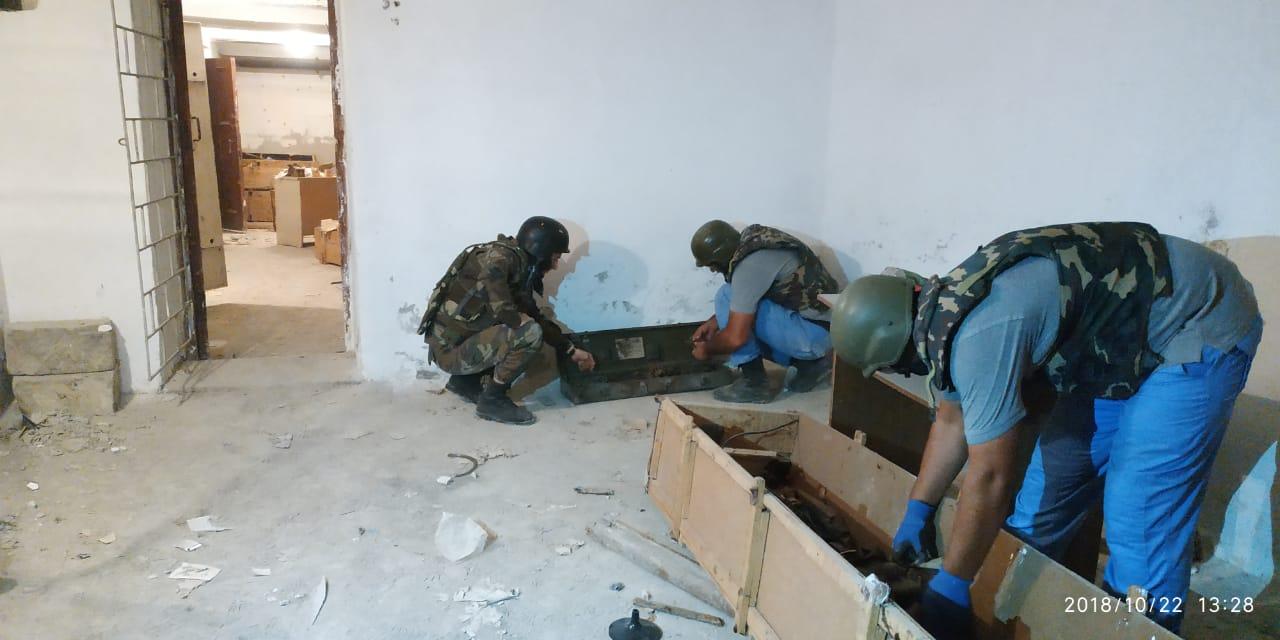 Bakıda məktəbdən hərbi sursat tapıldı     - FOTOLAR