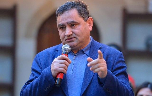 Təhsil eksperti deputatın qüsurlarının sayını   AÇIQLADI - FOTOLAR