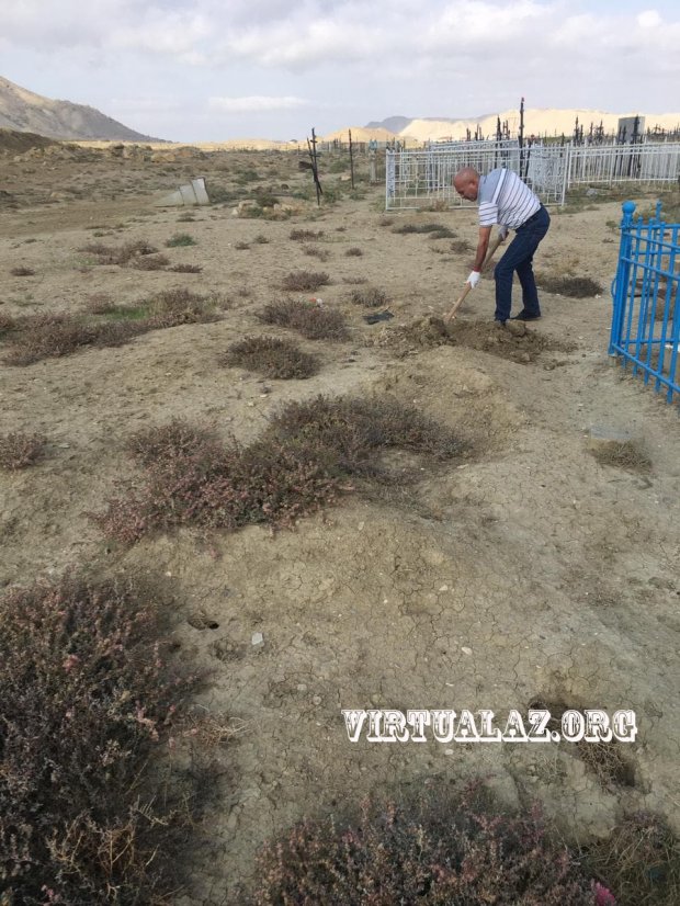 Müşfiqin qalıqları çıxarıldı    - Baş sümüyündə iki güllə yeri var (FOTO)