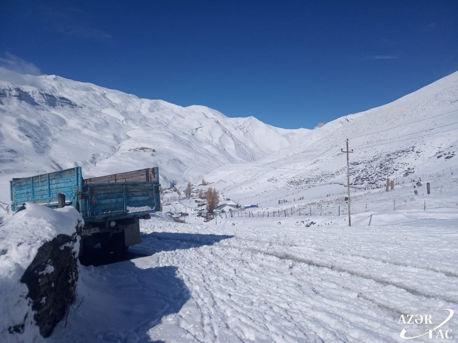 Qusar dağları ağ örpəyə büründü -  FOTOLAR
