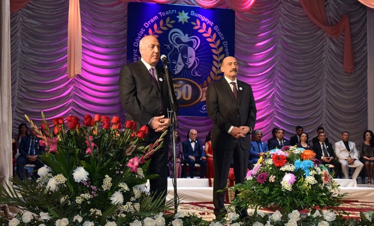 Sumqayıt Dövlət Dram Teatrı 50 yaşını qeyd etdi  â€“ FOTOLAR