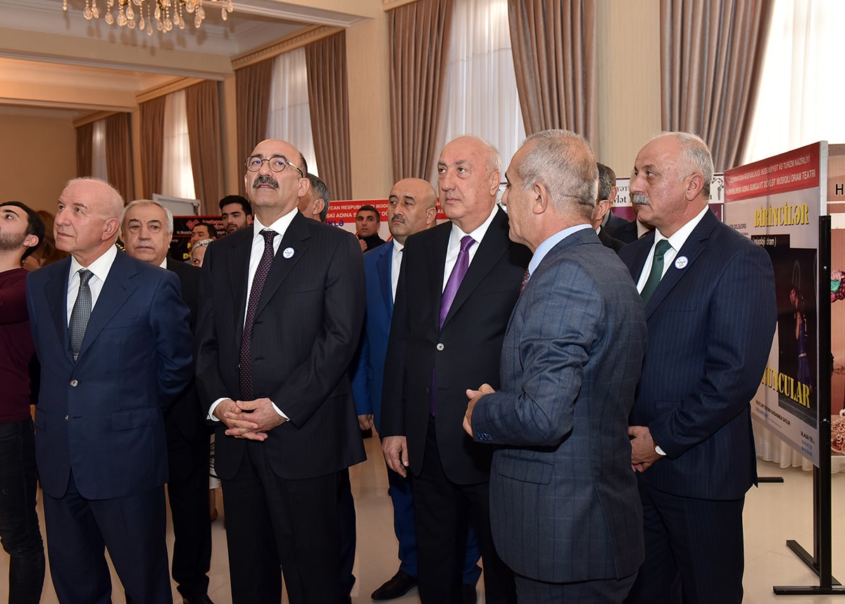 Sumqayıt Dövlət Dram Teatrı 50 yaşını qeyd etdi  â€“ FOTOLAR