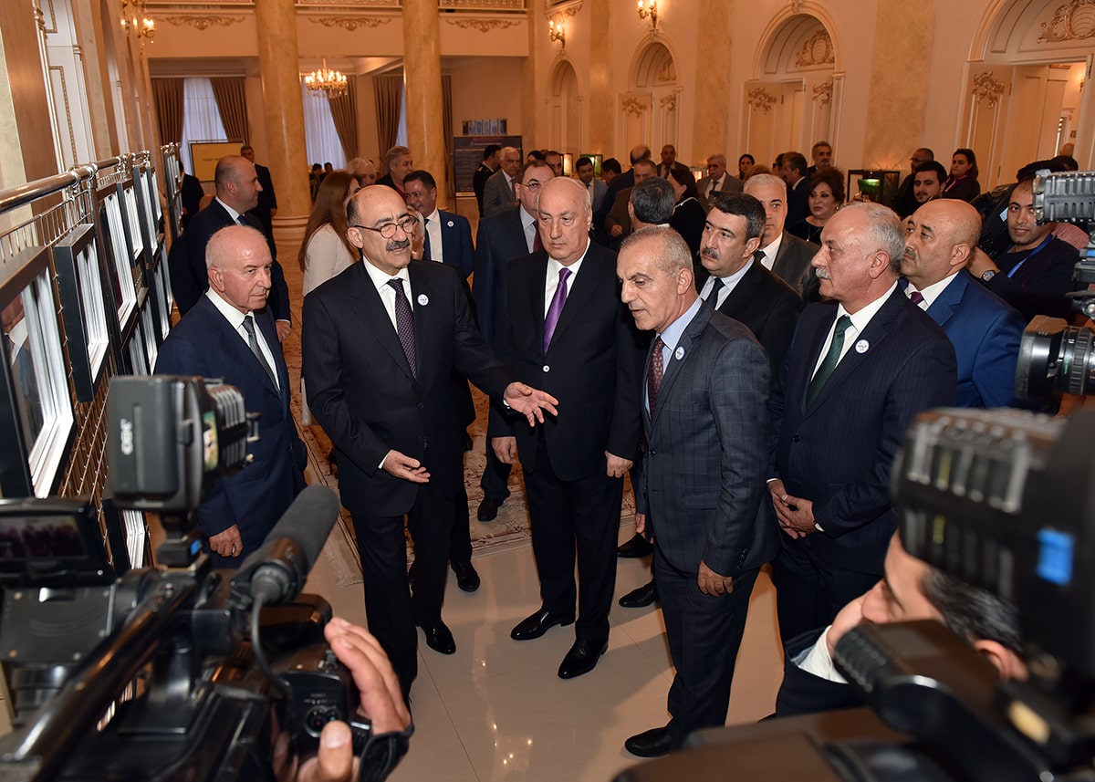 Sumqayıt Dövlət Dram Teatrı 50 yaşını qeyd etdi  â€“ FOTOLAR