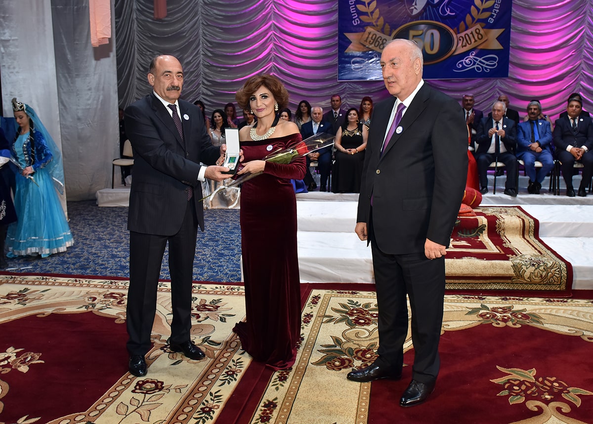 Sumqayıt Dövlət Dram Teatrı 50 yaşını qeyd etdi  â€“ FOTOLAR