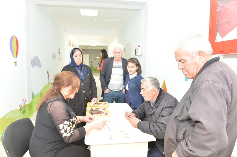 Məcburi köçkünlər ödənişsiz göz müayinəsindən keçdilər    - FOTOLAR