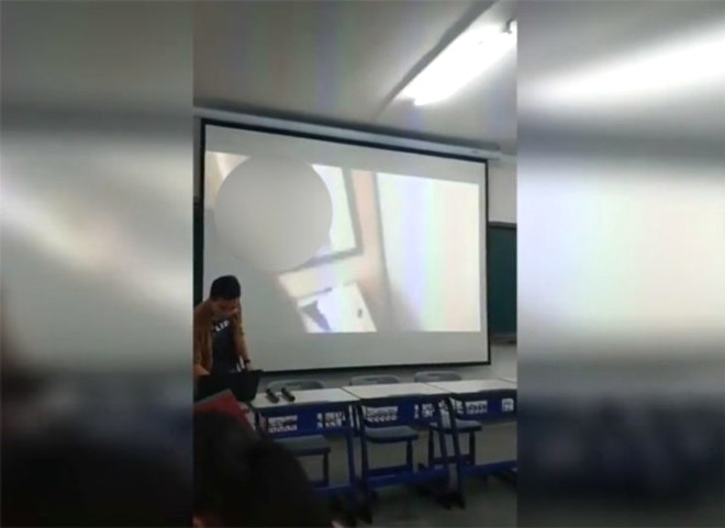 Paytaxtda dərs izah edən müəllim səhvən porno görüntü açdı  - FOTO