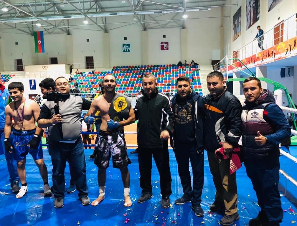 Ermənini məğlub edən idmançı peşəkar döyüşdə qalib gəldi  - FOTO