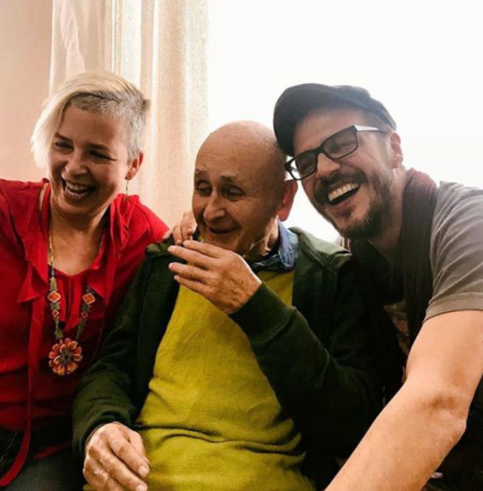 Məşhur aktyorun atası öldü - FOTO