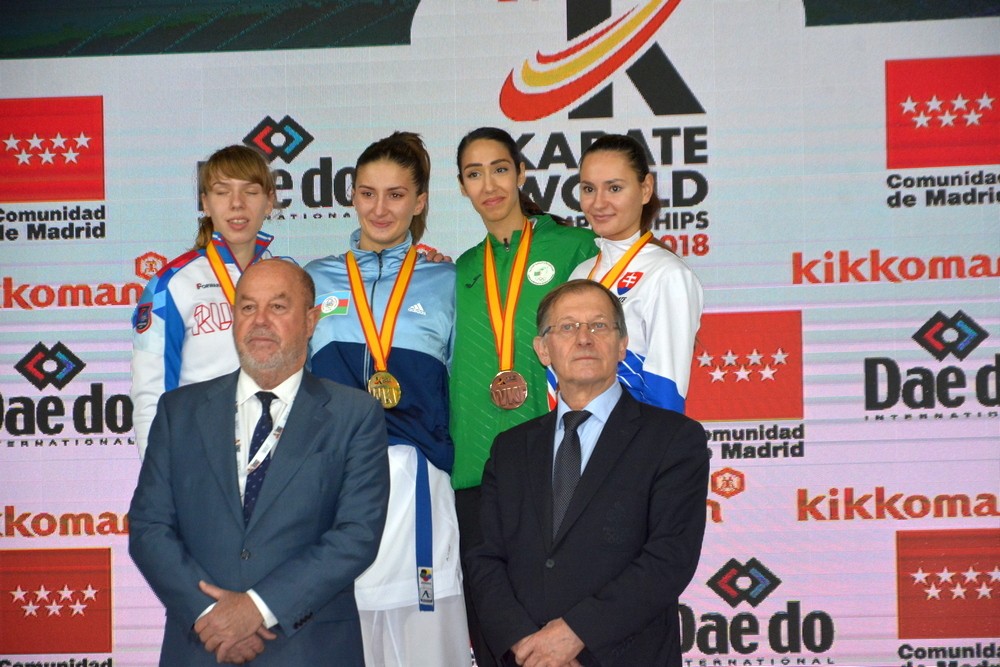 Qadın karateçimiz dünya çempionu oldu - FOTOLAR