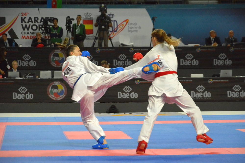 Qadın karateçimiz dünya çempionu oldu - FOTOLAR