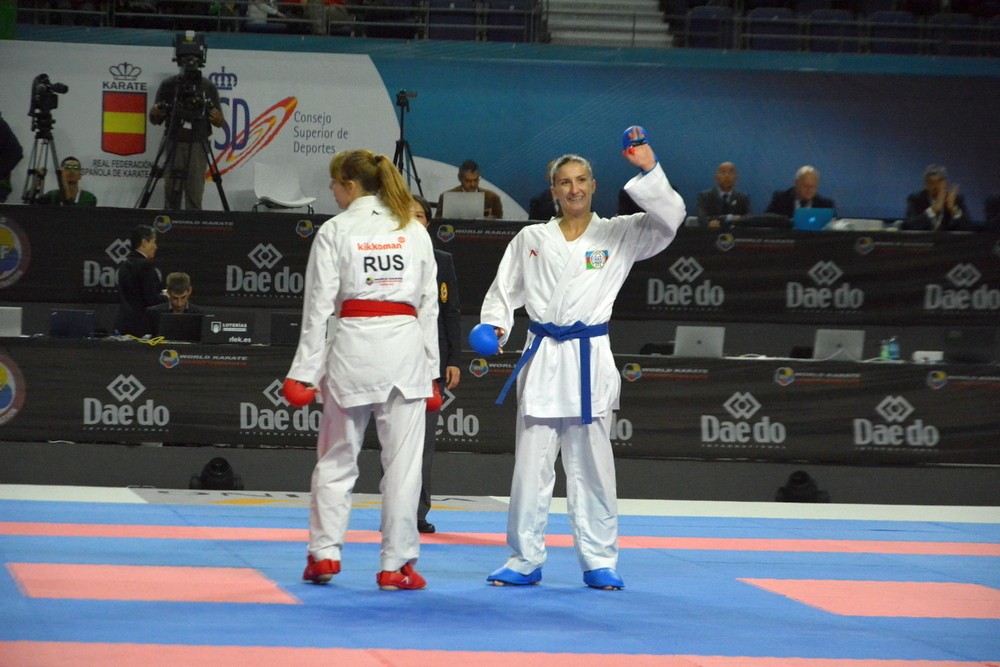 Qadın karateçimiz dünya çempionu oldu - FOTOLAR