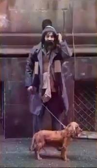 Müğənni Zamiq bomj oldu    - FOTO