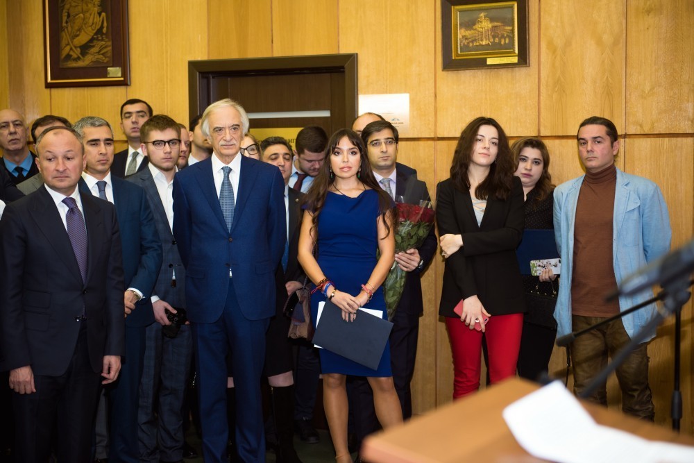 Leyla Əliyeva Moskvada büst açılışında - FOTOLAR