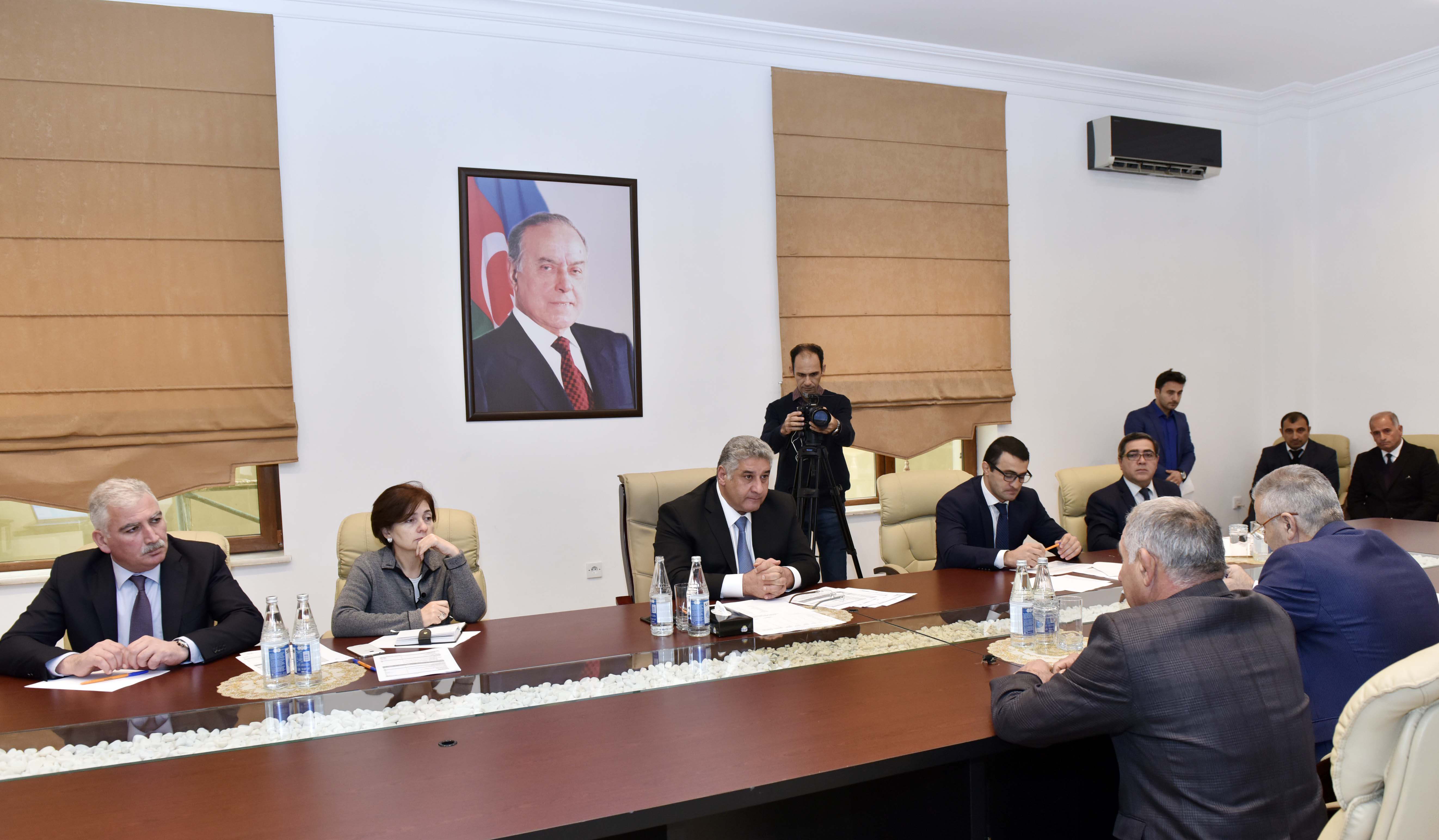 Nazir Göyçayda vətəndaşların şikayətlərini dinlədi    - FOTO