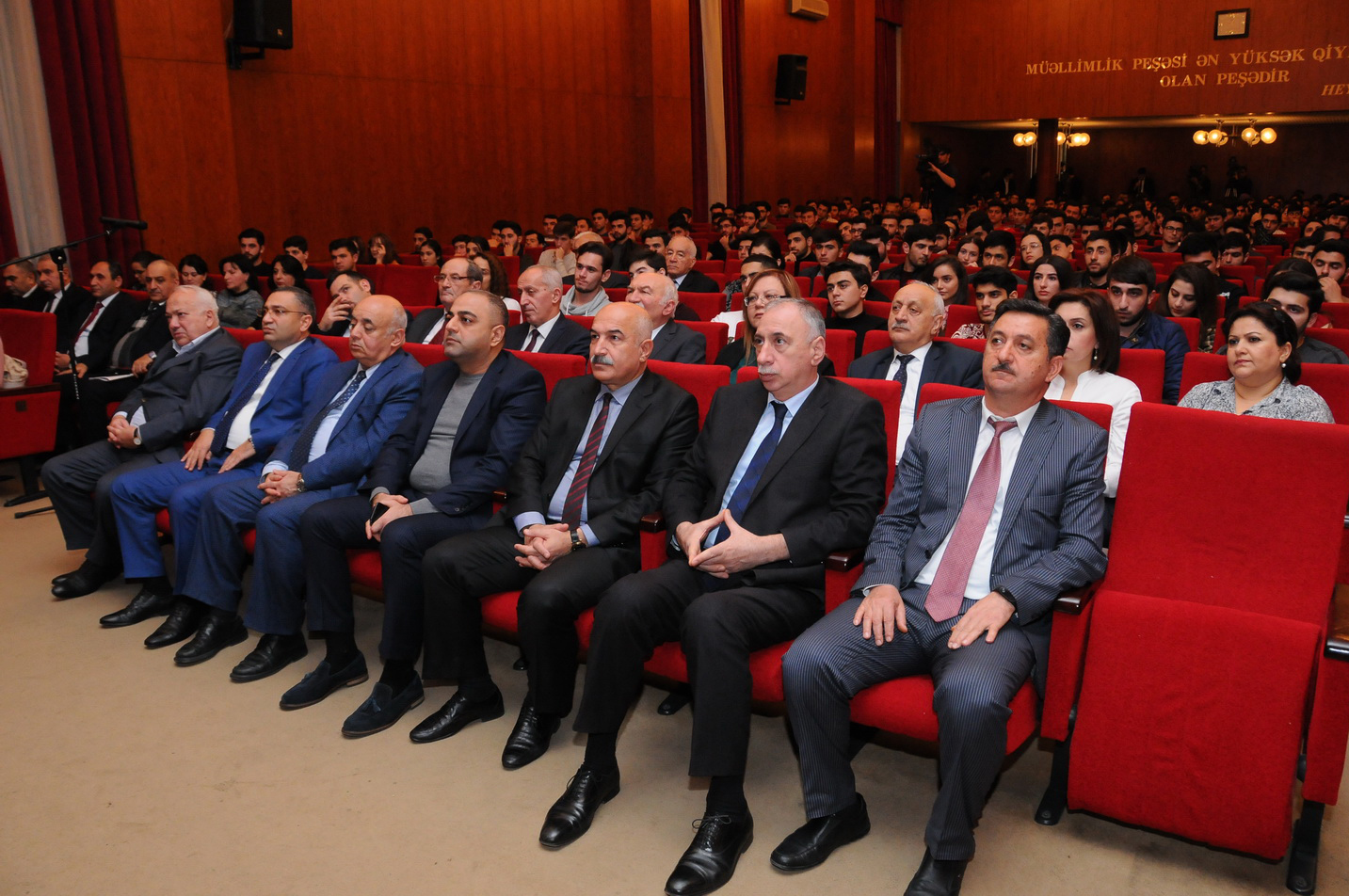 ADNSU-da Pərviz Şahbazovla görüş keçirildi    - FOTOLAR