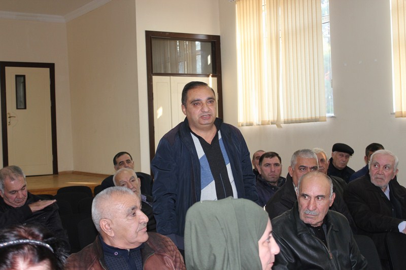 Arif Qasımov tapşırıqlar verdi -  FOTO