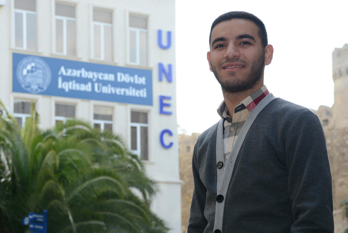 UNEC-in tələbələri Avropa Parlamentində təcrübə keçəcək    - FOTO