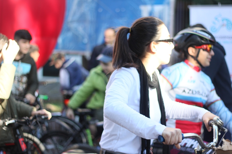 Regionlarda gənc qızlar velosiped idmanına cəlb olunur - FOTOLAR